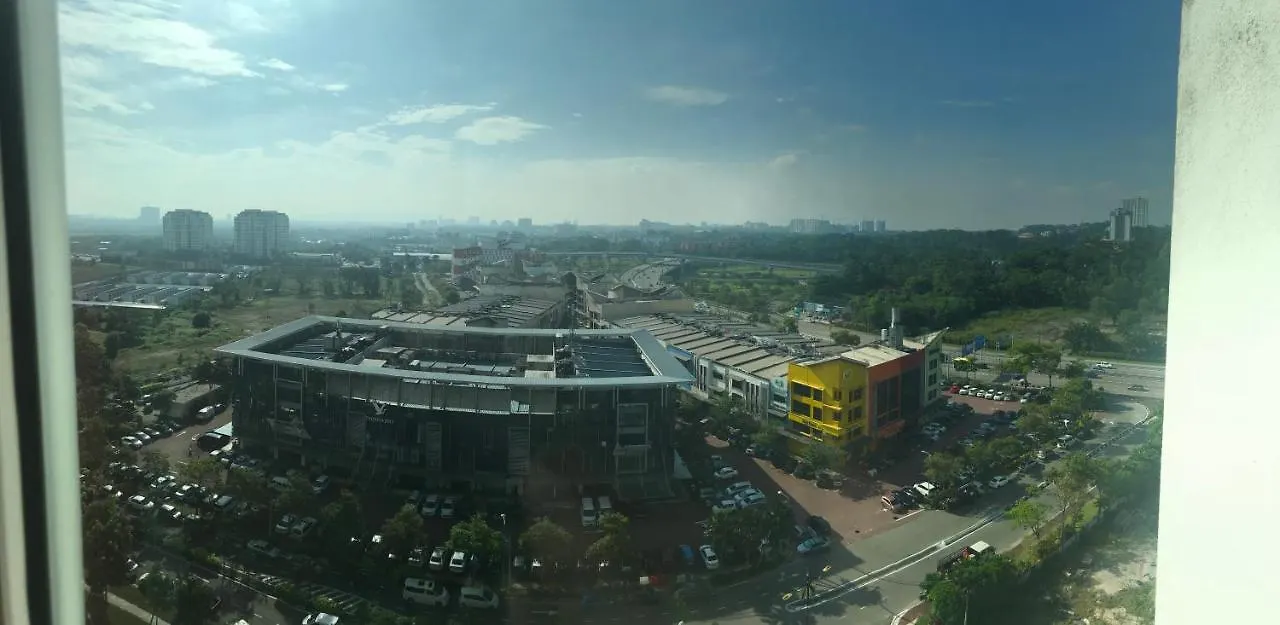 Tropez @Danga Bay Studio Apartment Johor Bahru 0*,